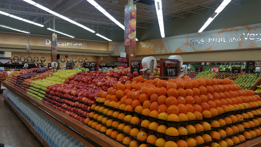 Grocery Store «Villa Park Fruit Market», reviews and photos, 302 W North Ave, Villa Park, IL 60181, USA