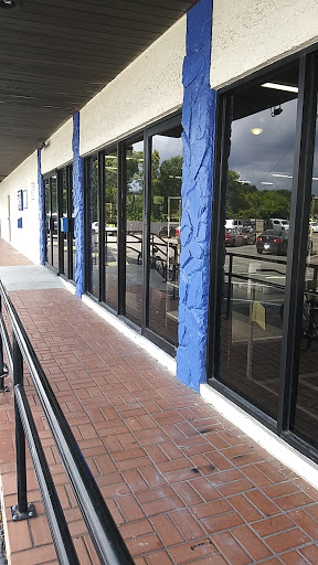 Furniture Store «Mr. Furniture & Mattress Outlet», reviews and photos, 14975 N Nebraska Ave, Tampa, FL 33613, USA