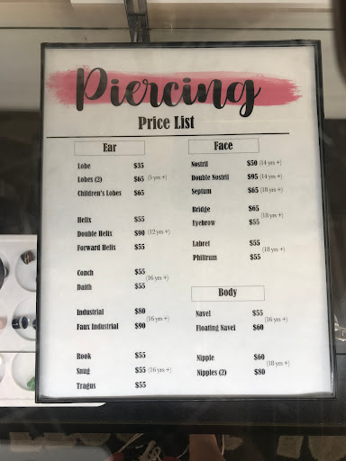 Tattoo Shop «River Rat Tattoos», reviews and photos, 965 N Walnut Ave, New Braunfels, TX 78130, USA