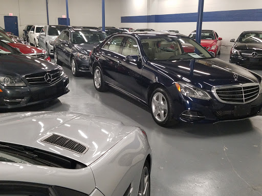 Used Car Dealer «Universal Auto Group», reviews and photos, 2221 Distribution Cir, Silver Spring, MD 20910, USA