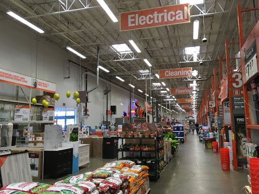 Home Improvement Store «The Home Depot», reviews and photos, 13700 NW Science Park Dr, Portland, OR 97229, USA