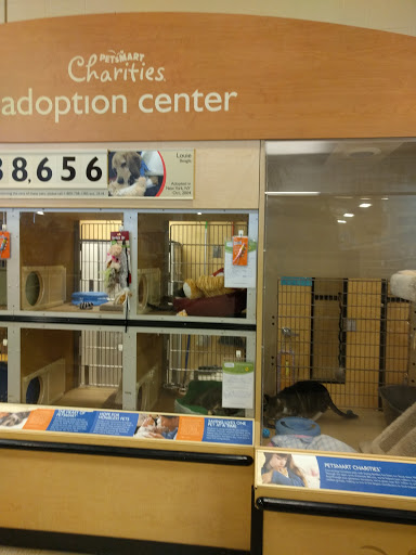 Pet Supply Store «PetSmart», reviews and photos, 5200 W Main St, Kalamazoo, MI 49009, USA