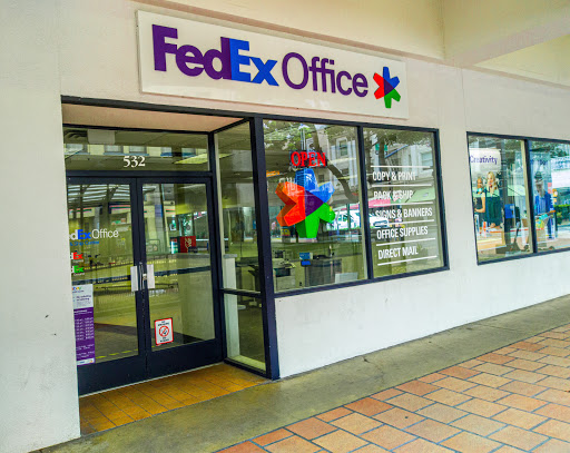 FedEx Office Print & Ship Center, 532 C St, San Diego, CA 92101, USA, 