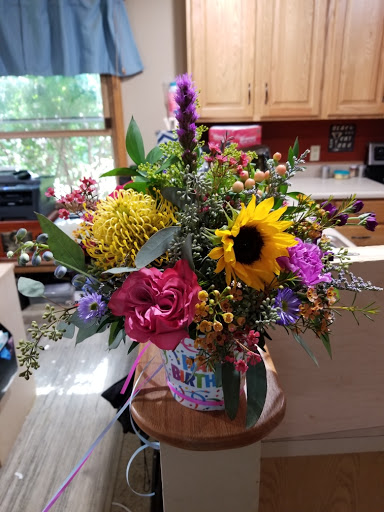 Florist «Maple Avenue Flowers», reviews and photos, 403 N Maple Ave, Warsaw, IN 46580, USA