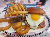 Hamburger du Restaurant américain Tommy's City Diner à Toulouse - n°17