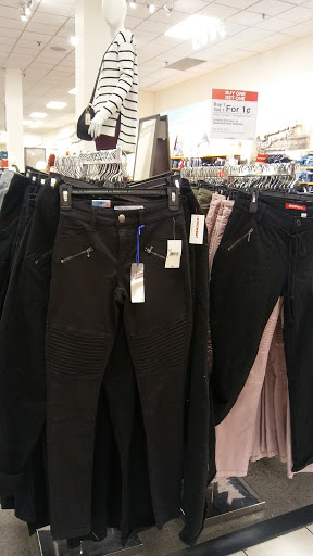 Department Store «JCPenney», reviews and photos, 555 E Shaw Ave, Fresno, CA 93710, USA