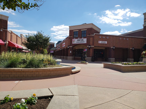 Movie Theater «Regal Cinemas Westview 16 & IMAX», reviews and photos, 5243 Buckeystown Pike, Frederick, MD 21704, USA