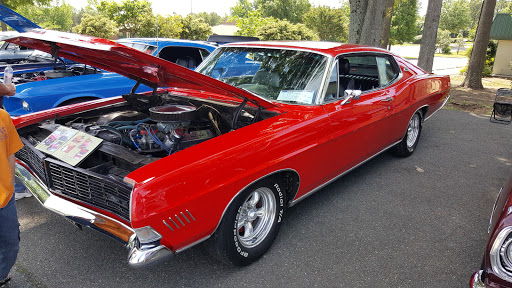 Auto Parts Store «NAPA Auto Parts - Genuine Parts Company», reviews and photos, 800 Southlake Blvd, North Chesterfield, VA 23236, USA