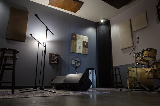 Waveform Austin - Photography Studio Rental and Band Rehearsal Studios