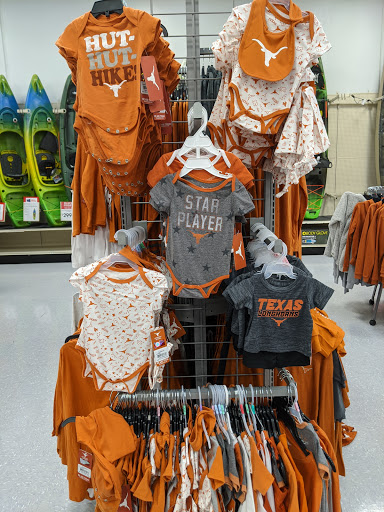 Sporting Goods Store «Academy Sports + Outdoors», reviews and photos, 5400 Brodie Ln, Sunset Valley, TX 78745, USA