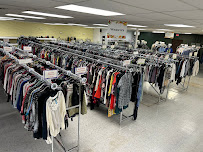 Austin Pets Alive! Thrift - Round Rock - Photo 5 - Car repair in Round Rock, TX, Round Rock