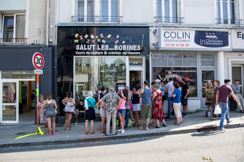 Salut les Bobines Cours de couture et modélisme de mode à Brest