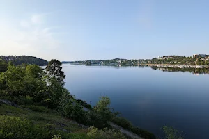 Ångbåtsbryggan Edsviken Strand image