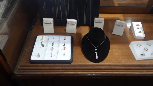 Jewelry Store «Your Jewelers», reviews and photos, 20 W Mulberry St, Lebanon, OH 45036, USA