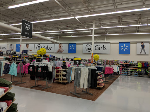 Discount Store «Walmart», reviews and photos, 199 JT Connell Hwy, Newport, RI 02840, USA