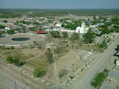 Plaza principal de V. Atamisqui. Coronel l. Lugones