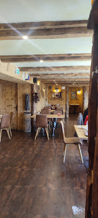 Atmosphère du Restaurant La Chaumière à Font-Romeu-Odeillo-Via - n°14