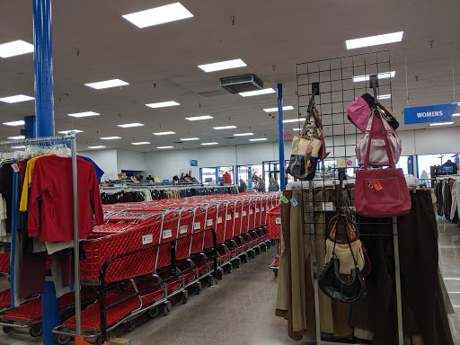 Thrift Store «Volunteers of America Thrift Store», reviews and photos, 1135 N Belsay Rd, Burton, MI 48509, USA