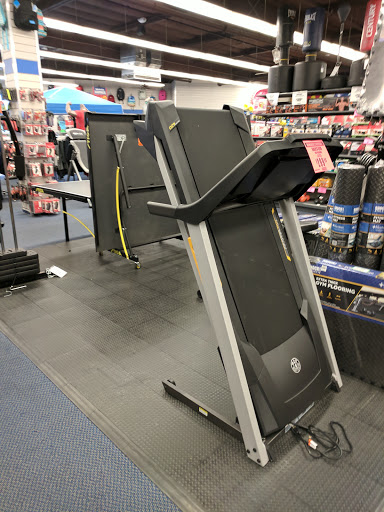 Sporting Goods Store «Big 5 Sporting Goods», reviews and photos, 2259 N Fremont St, Monterey, CA 93940, USA