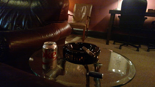 Cigar Shop «Broadway Cigar Company», reviews and photos, 3615 NE Broadway St, Portland, OR 97232, USA