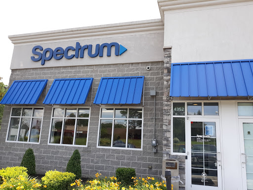 Internet Service Provider «Time Warner Cable», reviews and photos, 4352 Youngstown Rd SE, Warren, OH 44484, USA