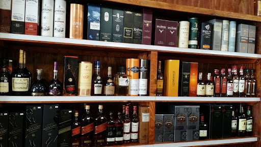 Liquor Store «AB Beer & Wine», reviews and photos, 125 E Main St, Royse City, TX 75189, USA