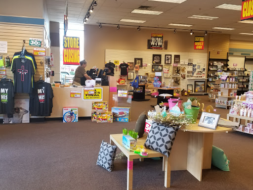 Family Christian, 811 SE Everett Mall Way, Everett, WA 98208, USA, 