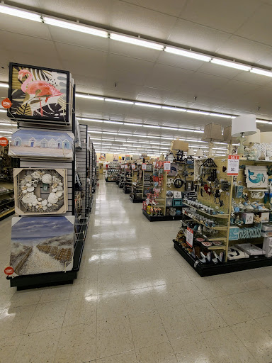 Craft Store «Hobby Lobby», reviews and photos, 840 E Rollins Rd, Round Lake Beach, IL 60073, USA