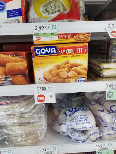 Supermarket «Publix Super Market at Camden Woods Shopping Center», reviews and photos, 1601 Ga Highway 40 E, Kingsland, GA 31548, USA