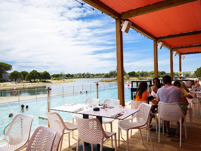 L'Octopus Bar & Restaurant à Le Grau-du-Roi