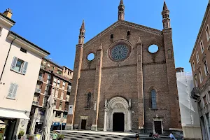 Basilica San Francesco d'Assisi - Piacenza image