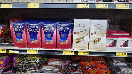 Grocery Store «Grocery Outlet Bargain Market», reviews and photos, 1460 Fitzgerald Dr, Pinole, CA 94564, USA