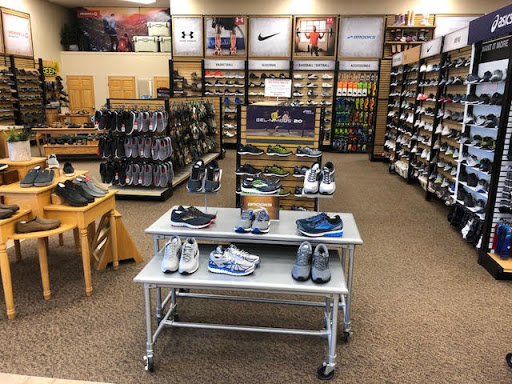 Sporting Goods Store «SCHEELS», reviews and photos, 505 Center Ave, Moorhead, MN 56560, USA