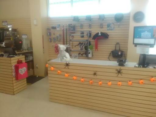 Thrift Store «Goodwill Retail Store & Donation Center», reviews and photos