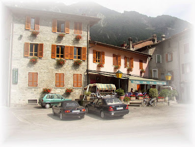 Hotel Alpino Via Lungo Lago Vittoria, 14, 25074 Crone BS, Italia