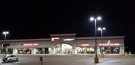 Dry Cleaner «Starcrest Cleaners», reviews and photos, 1901 Bedford Center Dr, Washington, MO 63090, USA