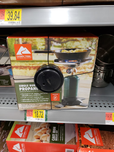 Discount Store «Walmart», reviews and photos, 6433 Fallbrook Ave, West Hills, CA 91307, USA