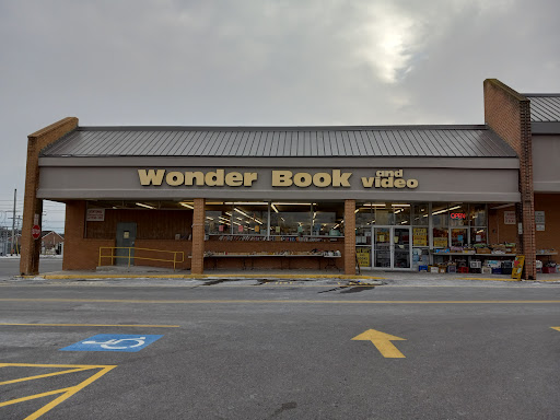 Book Store «Wonder Book and Video», reviews and photos, 607 Dual Hwy, Hagerstown, MD 21740, USA