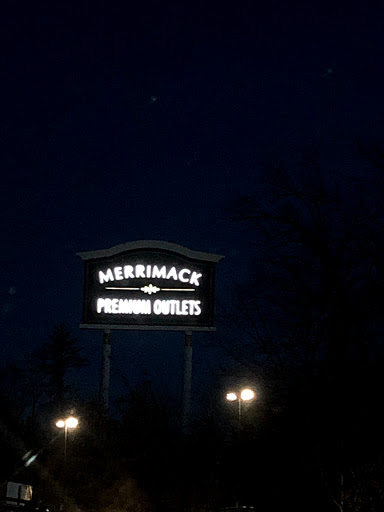 Clothing Store «Under Armour Factory House», reviews and photos, 80 Premium Outlets Blvd #507, Merrimack, NH 03054, USA