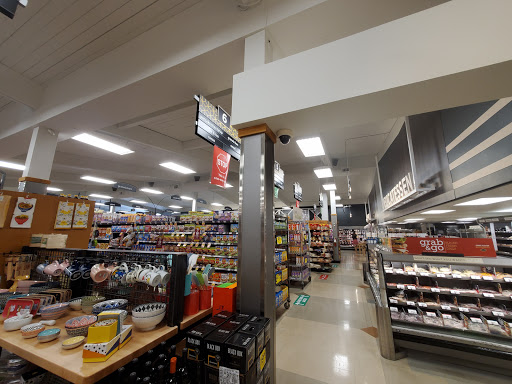 Grocery Store «Quality Food Center», reviews and photos, 2636 Bellevue Way NE, Bellevue, WA 98004, USA
