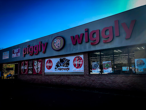 Grocery Store «Eclectic Piggly Wiggly», reviews and photos, 515 Kowaliga Rd, Eclectic, AL 36024, USA
