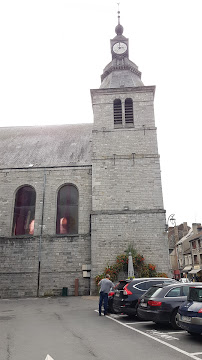 Église Saint-Hilaire du Restaurant Café du Musée à Givet - n°2