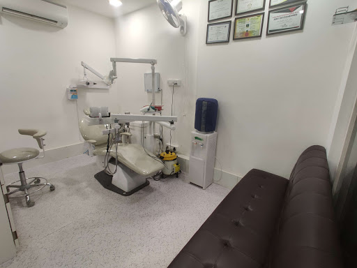 Orthosquare Dental Clinic Mulund West.