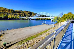 Elizabeth Riverfront Park image