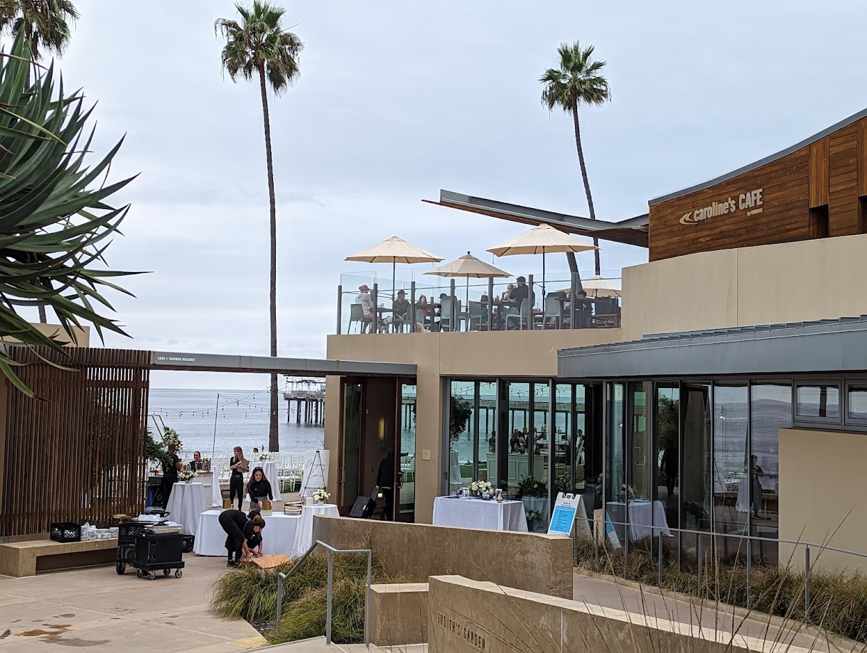 Caroline's Seaside Cafe by Giuseppe