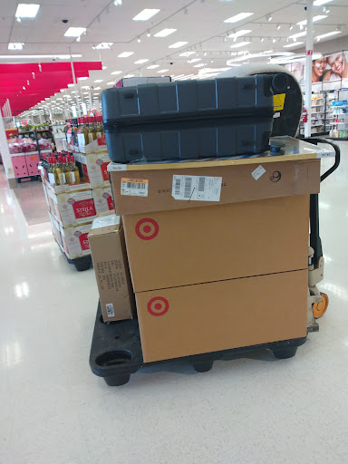 Jewelry Store «American Jewelry & Loan - Detroit», reviews and photos, 20450 Greenfield Rd, Detroit, MI 48235, USA