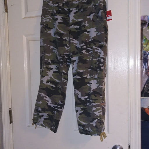 Thrift Store «Goodwill Store», reviews and photos, 4646 Duffy Rd, Floyds Knobs, IN 47119, USA