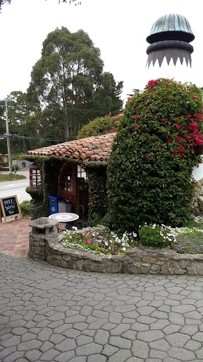 General Store «Carmel Highlands General Store», reviews and photos, 70 CA-1, Carmel-By-The-Sea, CA 93923, USA