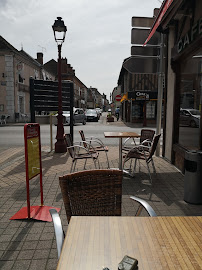 Atmosphère du Restaurant français Les Bruyeres à Salbris - n°2