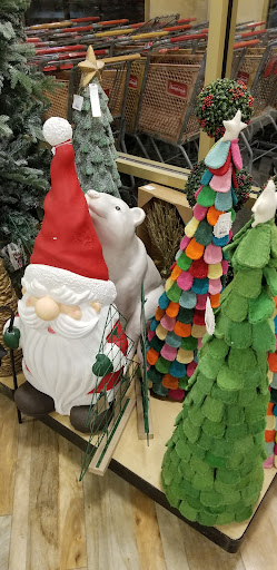 Home Goods Store «Home Goods», reviews and photos, 3 Main St, Edgewater, NJ 07020, USA